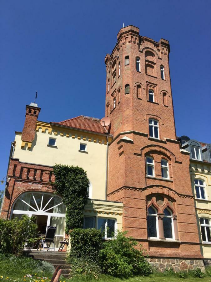Schloss Lelkendorf - Fewo Parkblick Zewnętrze zdjęcie